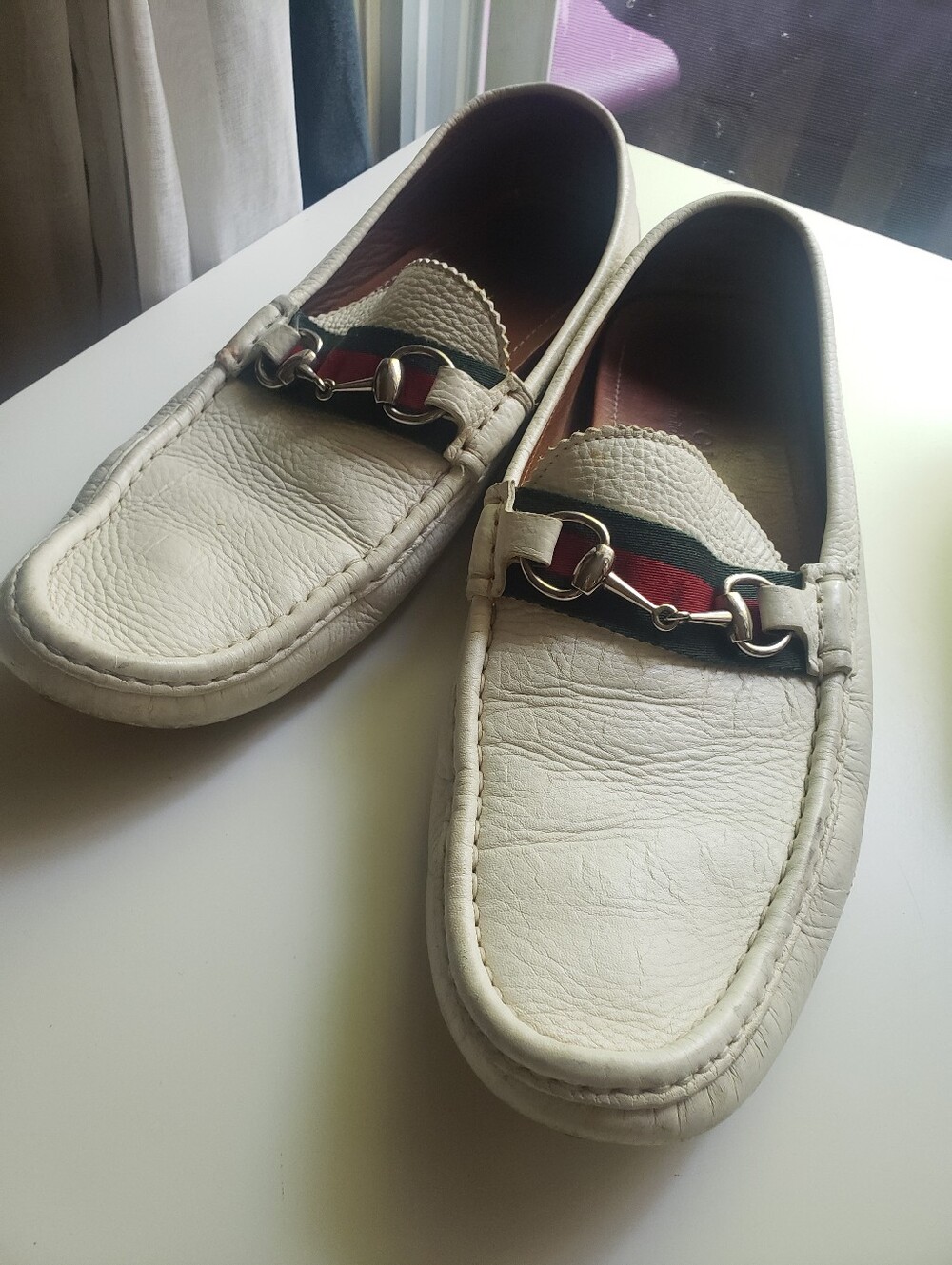 Gucci Men's White Leather Slip-On Loafers with Horsebit Accent